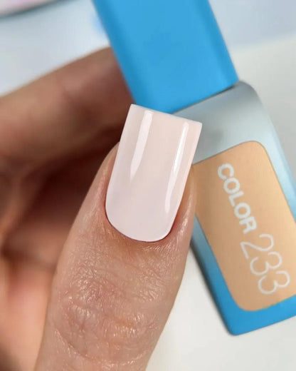 LUNAmoon Color Gel Polish №233 Vernis Semi-Permanent