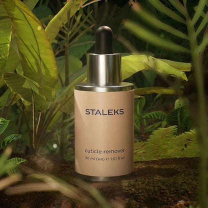 Cuticle Remover treat.s STALEKS PRO à l’urée 12 % – 30 ml