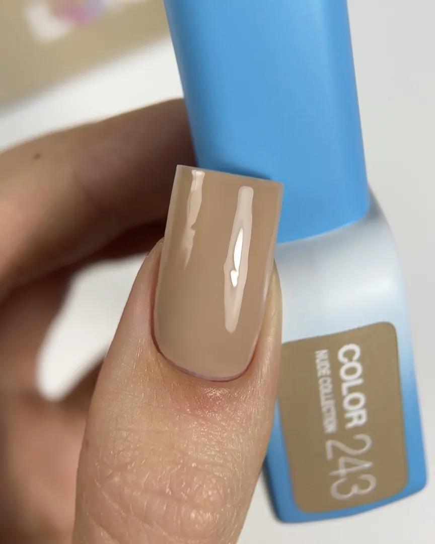 Vernis semi-permanent Color №243 hautement pigmenté TPO FREE
