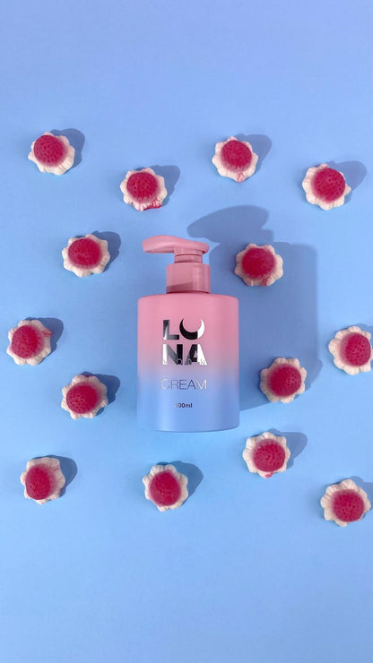 LUNAmoon Strawberry Dessert Crème Mains Fraise & Crème