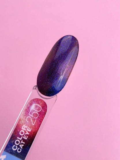 Vernis semi-permanent Cat Eye Color №250 effet œil de chat vitrail TPO FREE