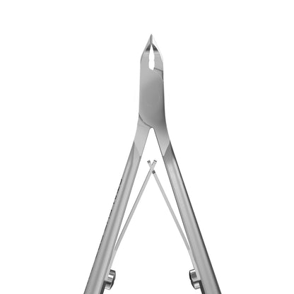 Pince à cuticules STALEKS PRO  SMART 10 – 3 mm
