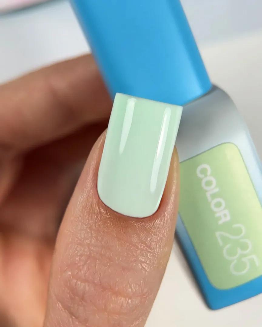 LUNAmoon Color Gel Polish №235 Vernis Semi-Permanent