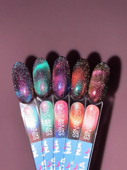 Vernis semi-permanent Cat Eye Color №251 effet œil de chat vitrail TPO FREE