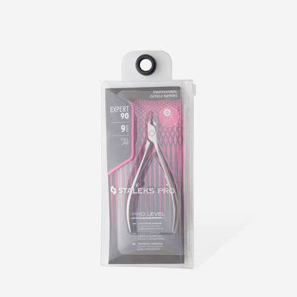 Pince à cuticules professionnelle STALEKS PRO EXPERT 90 NE-90-9 avec lames inclinées de 9 mm en acier inoxydable pour manucure et pédicure professionnelles.
